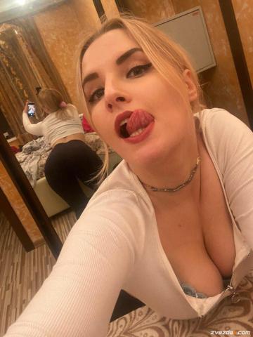 Олечка
